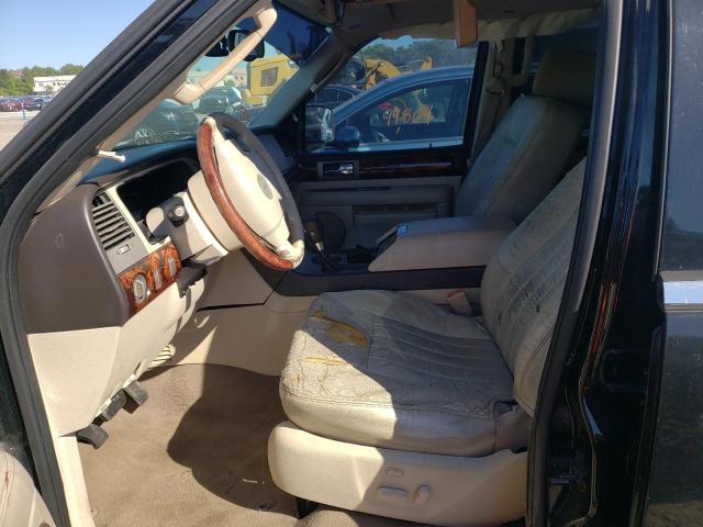 Photo 5 from auction – 2003 LINCOLN NAVIGATOR with VIN 5LMFU27R23LJ50427
