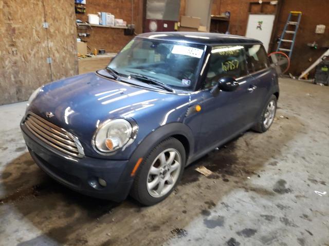Photo 2 from auction – 2009 MINI COOPER with VIN WMWMF33519TU74461
