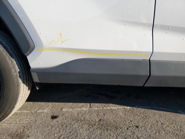 Photo 9 from auction – 2019 TOYOTA RAV4 LE with VIN 2T3H1RFV5KW040998