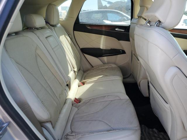 Photo 6 from auction – 2016 LINCOLN MKC RESERV with VIN 5LMCJ3C94GUJ24225
