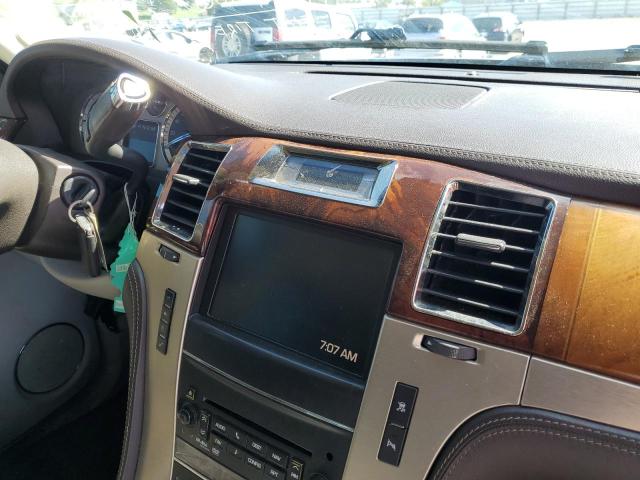 Photo 9 from auction – 2011 CADILLAC ESCALADE E with VIN 1GYS4KEF0BR186377