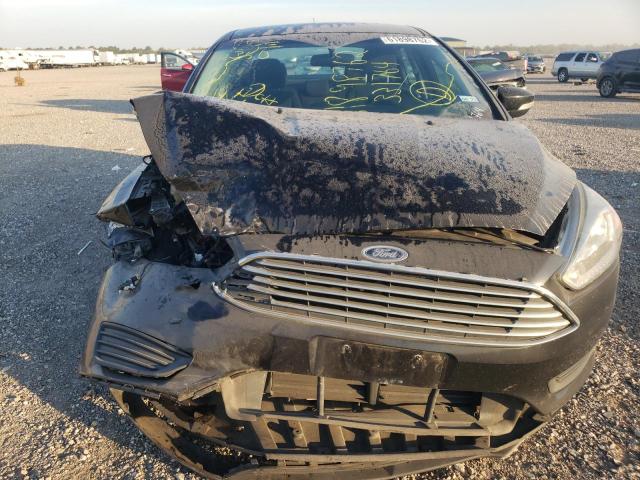 Photo 9 from auction – 2016 FORD FOCUS SE with VIN 1FADP3F20GL331764