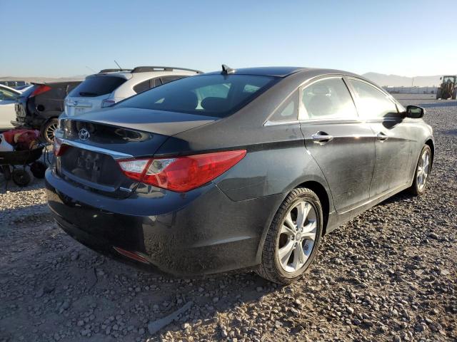 Photo 4 from auction – 2011 HYUNDAI SONATA SE with VIN 5NPEC4AC3BH142961
