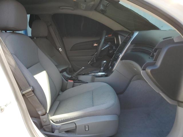 Photo 5 from auction – 2015 CHEVROLET MALIBU LS with VIN 1G11B5SL7FF104597