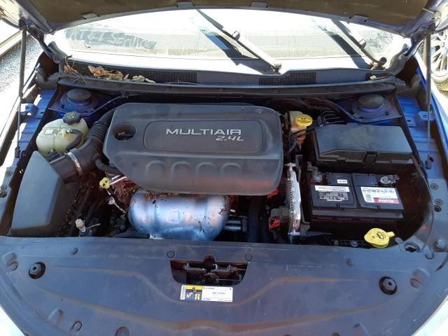 Photo 7 from auction – 2016 CHRYSLER 200 LIMITE with VIN 1C3CCCAB8GN116828