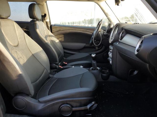 Photo 5 from auction – 2008 MINI COOPER CLU with VIN WMWML33578TJ46937