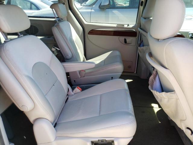 Photo 6 from auction – 2005 CHRYSLER TOWN & COU with VIN 2C8GP64LX5R194761