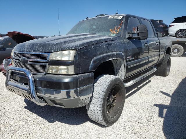 Photo 2 from auction – 2005 CHEVROLET SILVERADO with VIN 1GCHC23275F801256