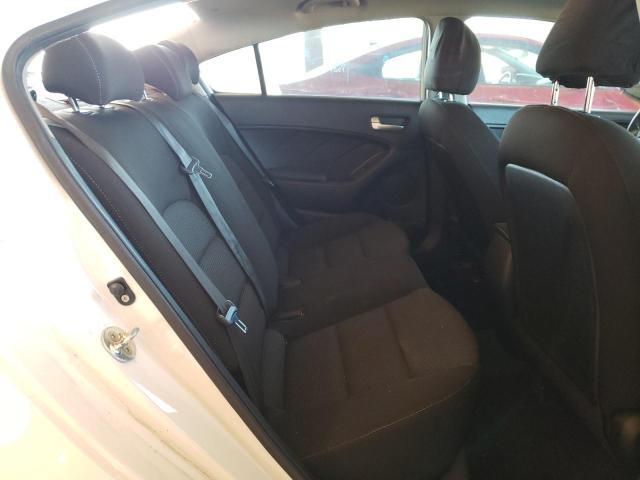 Photo 6 from auction – 2017 KIA FORTE LX with VIN 3KPFK4A75HE041007