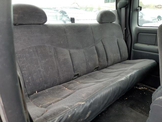 Photo 6 from auction – 2002 CHEVROLET SILVERADO with VIN 2GCEK19V121337191