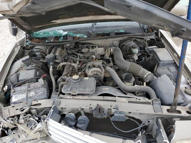 Photo 7 from auction – 2002 FORD CROWN VICT with VIN 2FAFP73W82X117754