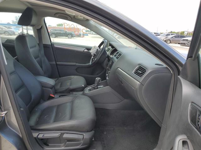 Photo 5 from auction – 2018 VOLKSWAGEN JETTA SE with VIN 3VWDB7AJ9JM240090