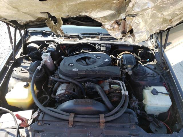 Photo 7 from auction – 1983 CHEVROLET CAMARO with VIN 1G1AP87S7DN171156