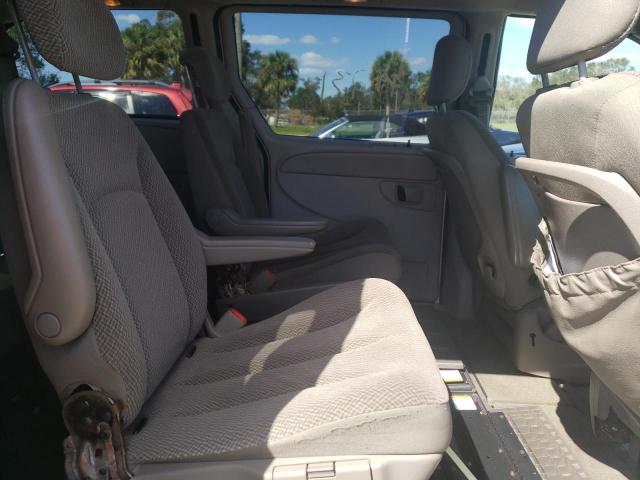 Photo 6 from auction – 2007 CHRYSLER TOWN & COU with VIN 2A4GP54L87R331432