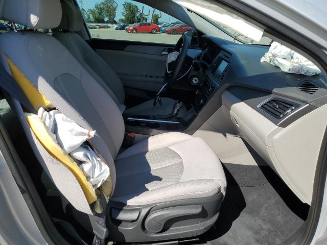Photo 5 from auction – 2016 HYUNDAI SONATA SE with VIN 5NPE24AF8GH337068