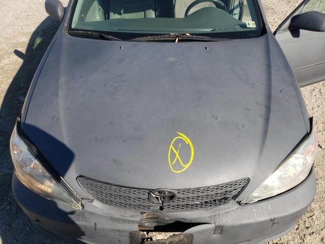 Photo 7 from auction – 2004 TOYOTA CAMRY LE with VIN 4T1BF32K74U569557