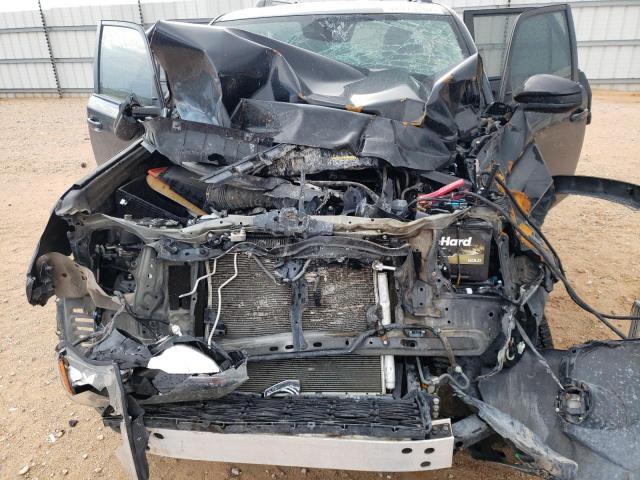 Photo 7 from auction – 2019 TOYOTA 4RUNNER SR with VIN JTEBU5JR1K5665398
