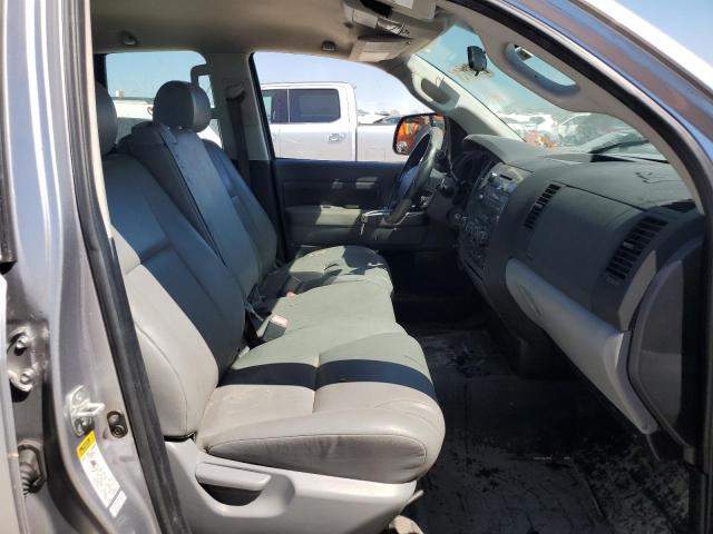 Photo 5 from auction – 2010 TOYOTA TUNDRA DOU with VIN 5TFTM5F13AX001084