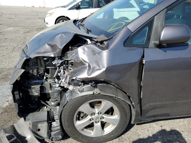 Photo 9 from auction – 2013 TOYOTA SIENNA LE with VIN 5TDKK3DC5DS327666