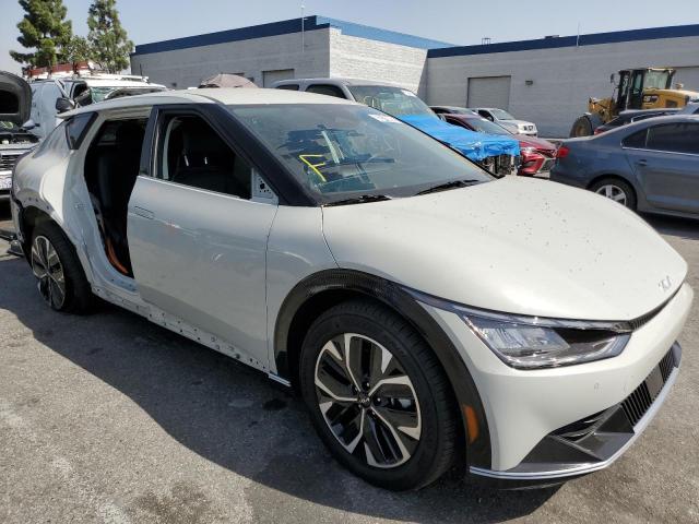 KIA EV6 LIGHT 2022 with VIN KNDC34LA8N5030020 - Photo from auction