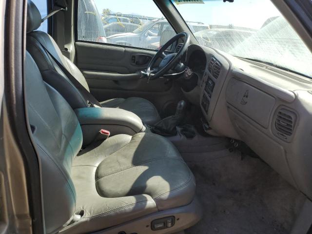 Photo 5 from auction – 2001 GMC JIMMY with VIN 1GKDT13W912114037