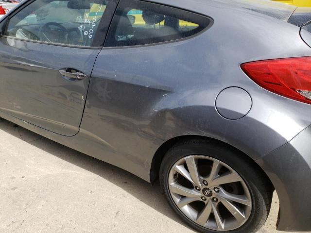 Photo 9 from auction – 2017 HYUNDAI VELOSTER with VIN KMHTC6AD9HU310706