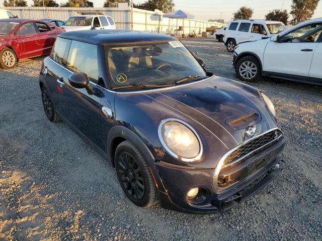 MINI COOPER S 2016 with VIN WMWXP7C58G2A42666 - Photo from auction