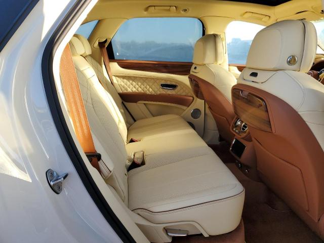Photo 6 from auction – 2022 BENTLEY BENTAYGA with VIN SJAAM2ZV5NC015829