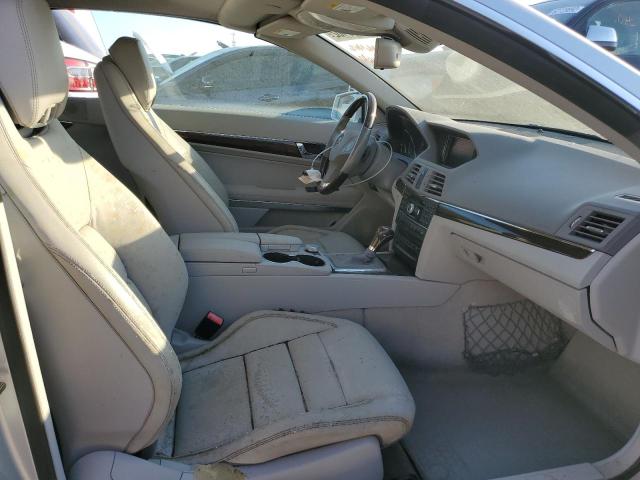 Photo 5 from auction – 2011 MERCEDES-BENZ E 350 with VIN WDDKK5GF3BF102117