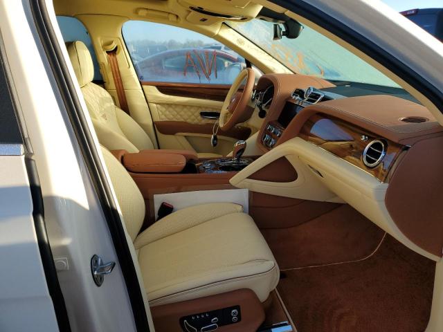 Photo 5 from auction – 2022 BENTLEY BENTAYGA with VIN SJAAM2ZV5NC015829