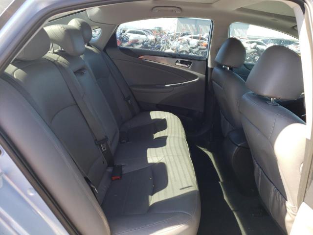 Photo 6 from auction – 2014 HYUNDAI SONATA HYB with VIN KMHEC4A43EA105683