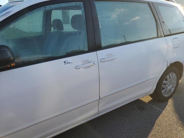 Photo 9 from auction – 2007 TOYOTA SIENNA CE with VIN 5TDZK23C77S098485