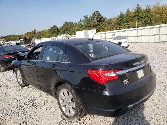 Photo 3 from auction – 2013 CHRYSLER 200 TOURIN with VIN 1C3CCBBB1DN538525