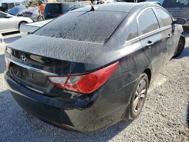 Photo 4 from auction – 2013 HYUNDAI SONATA GLS with VIN 5NPEB4ACXDH705896