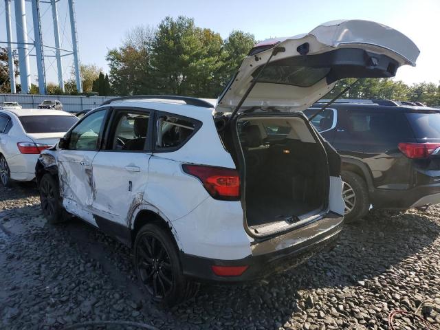Photo 3 from auction – 2019 FORD ESCAPE SE with VIN 1FMCU9GD5KUA43769