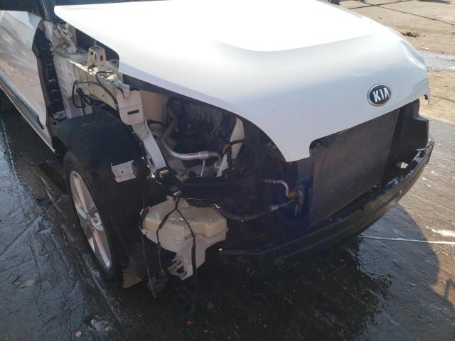 Photo 9 from auction – 2013 KIA SOUL + with VIN KNDJT2A61D7575456