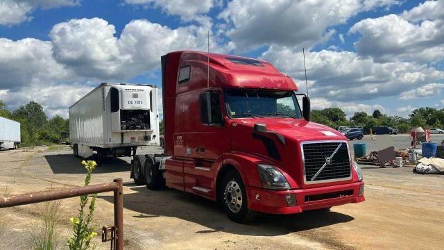 Photo 1 from auction – 2013 VOLVO VN VNL with VIN 4V4NC9TG8DN132253