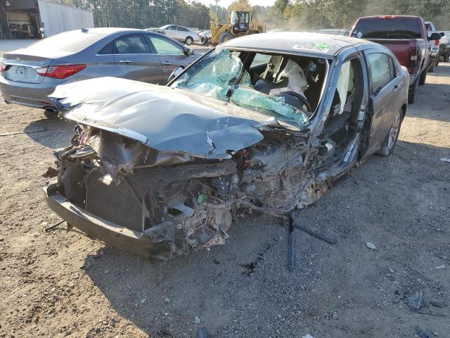 Photo 2 from auction – 2012 CHRYSLER 200 TOURIN with VIN 1C3CCBBB1CN201061
