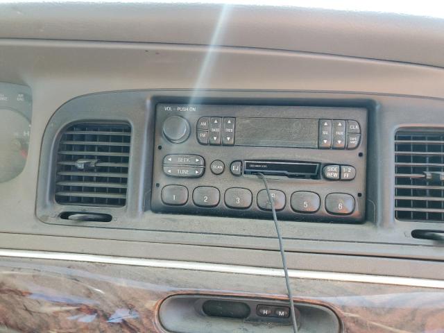 Photo 9 from auction – 2002 MERCURY GRAND MARQ with VIN 2MEFM75W52X654533