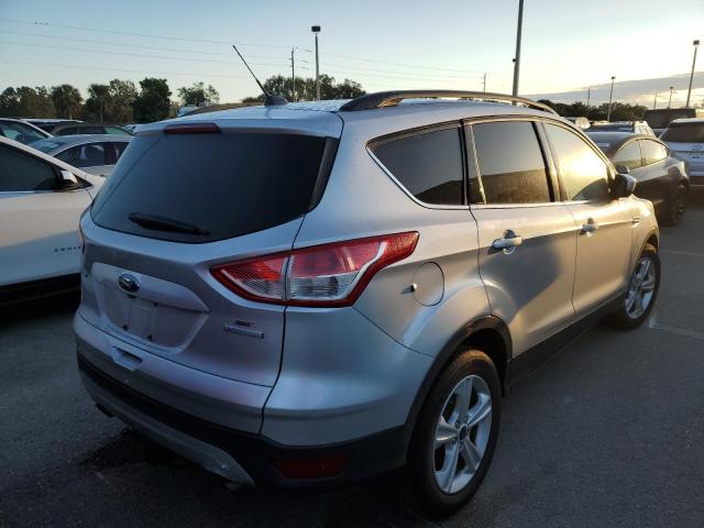 Photo 4 from auction – 2016 FORD ESCAPE SE with VIN 1FMCU0GX7GUB44065