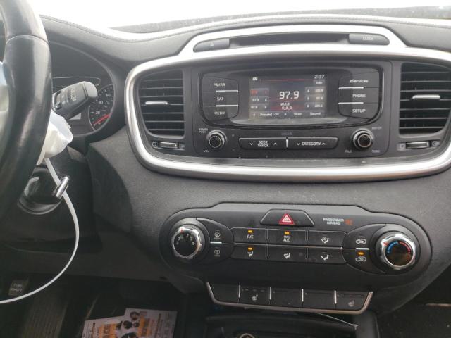 Photo 9 from auction – 2016 KIA SORENTO LX with VIN 5XYPGDA35GG149342