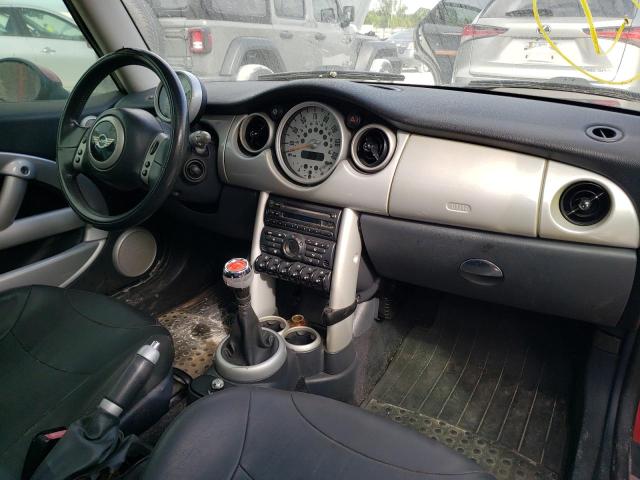 Photo 9 from auction – 2003 MINI COOPER with VIN WMWRC33463TC39392