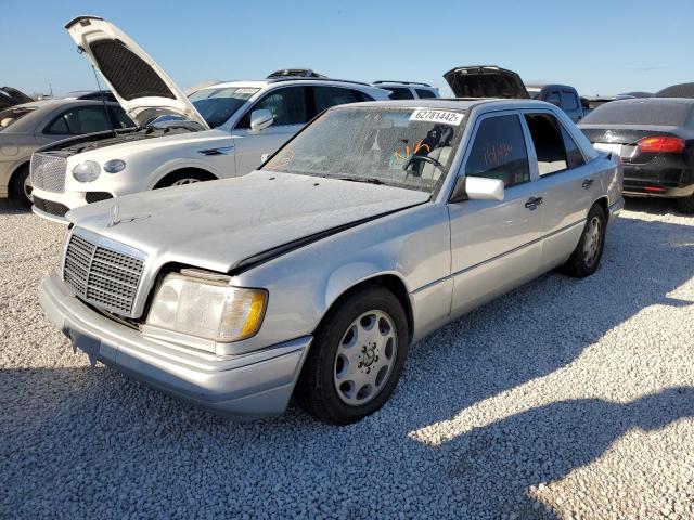 Photo 2 from auction – 1994 MERCEDES-BENZ E 320 with VIN WDBEA32E8RC073611