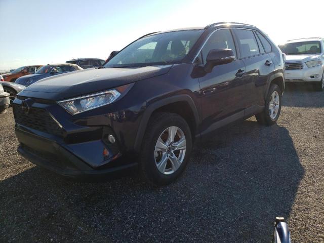 Photo 2 from auction – 2019 TOYOTA RAV4 XLE with VIN JTMW1RFV4KD036476