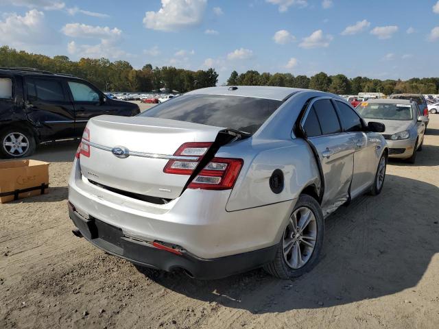 Photo 4 from auction – 2015 FORD TAURUS SE with VIN 1FAHP2D99FG149676