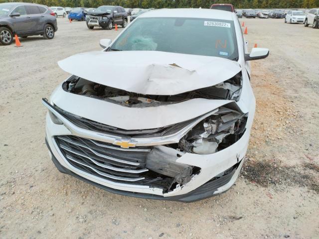 Photo 9 from auction – 2019 CHEVROLET MALIBU LT with VIN 1G1ZD5ST5KF166541