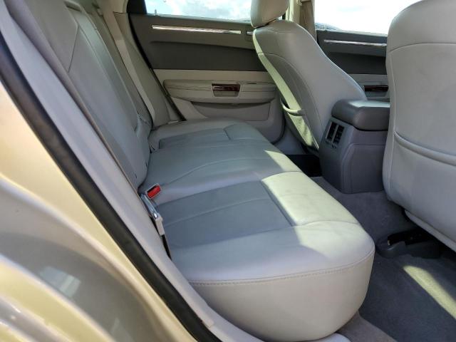 Photo 6 from auction – 2010 CHRYSLER 300 LIMITE with VIN 2C3CA3CVXAH148581