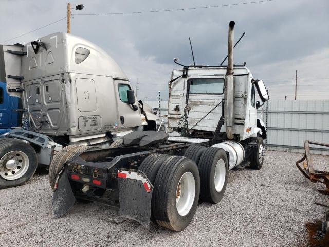 Photo 4 from auction – 2007 VOLVO VN VNL with VIN 4V4NC9TG77N456802
