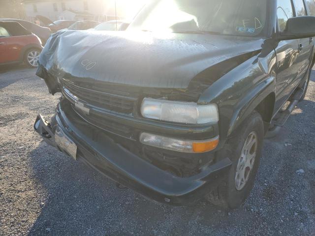 Photo 10 from auction – 2003 CHEVROLET SUBURBAN K with VIN 3GNFK16Z03G112191