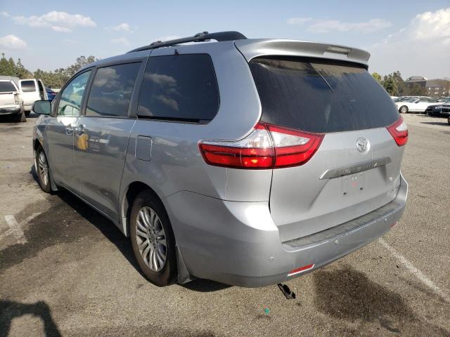Photo 3 from auction – 2016 TOYOTA SIENNA XLE with VIN 5TDYK3DC9GS736767